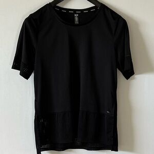 RBX live life active, woman’s shortsleeved top, size L